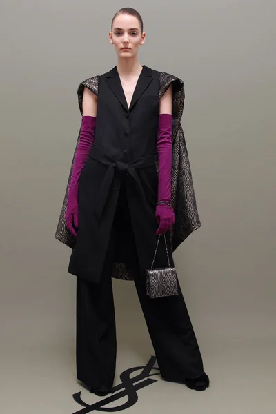 Look 37